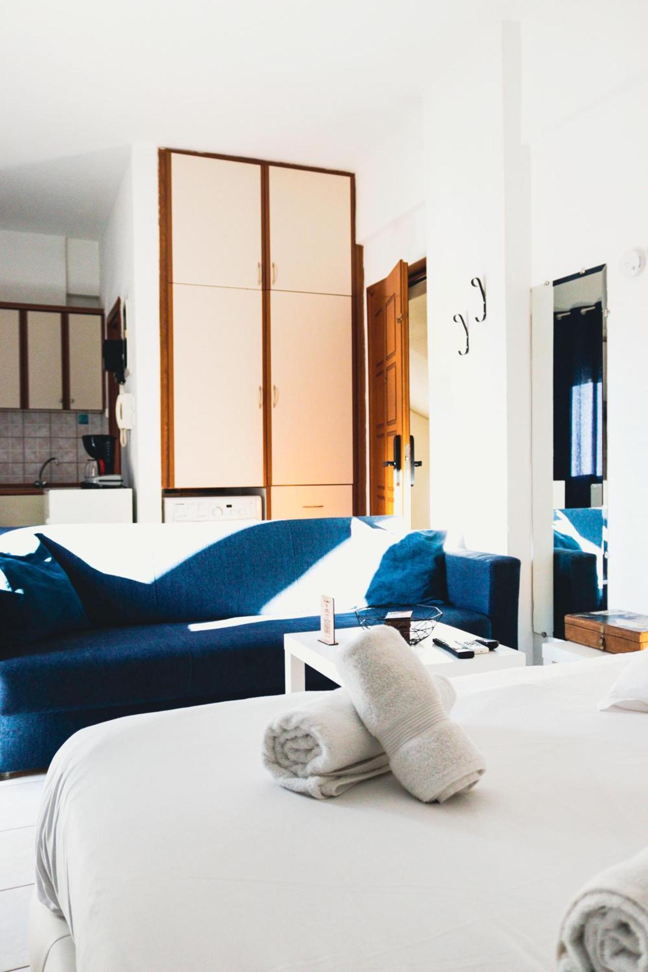 Gk Suites-Constantin View , Auto Check-In 24H Larissa Exterior photo