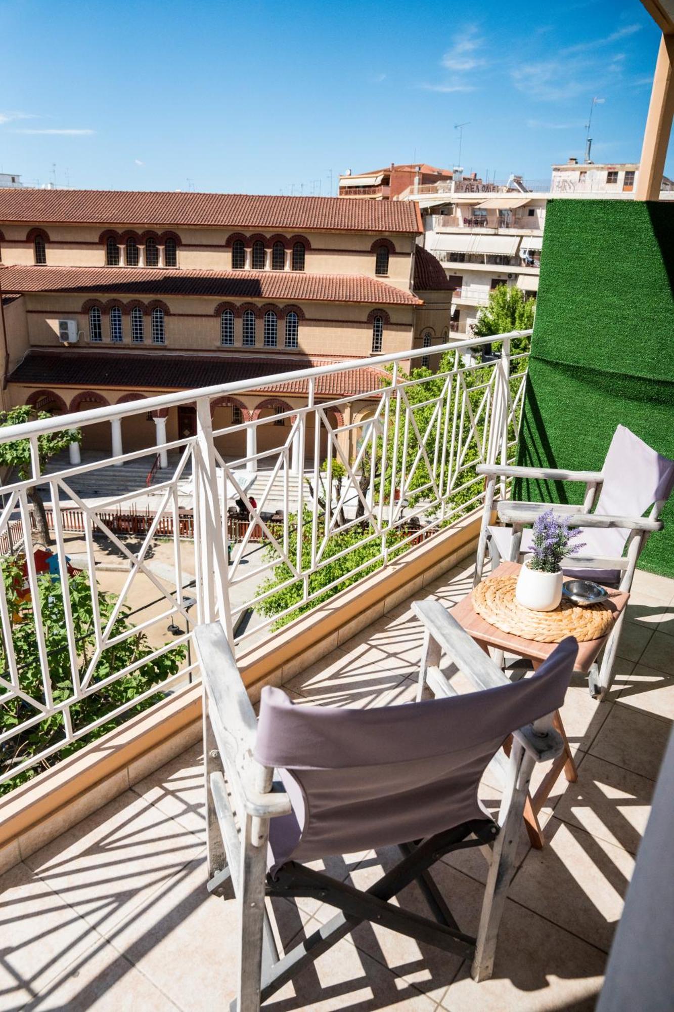 Gk Suites-Constantin View , Auto Check-In 24H Larissa Exterior photo