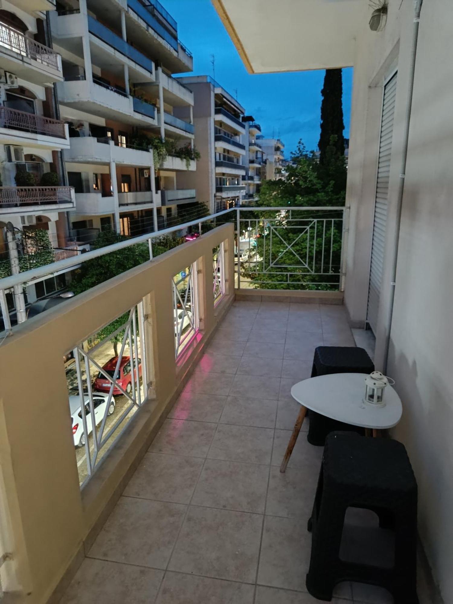Gk Suites-Constantin View , Auto Check-In 24H Larissa Room photo
